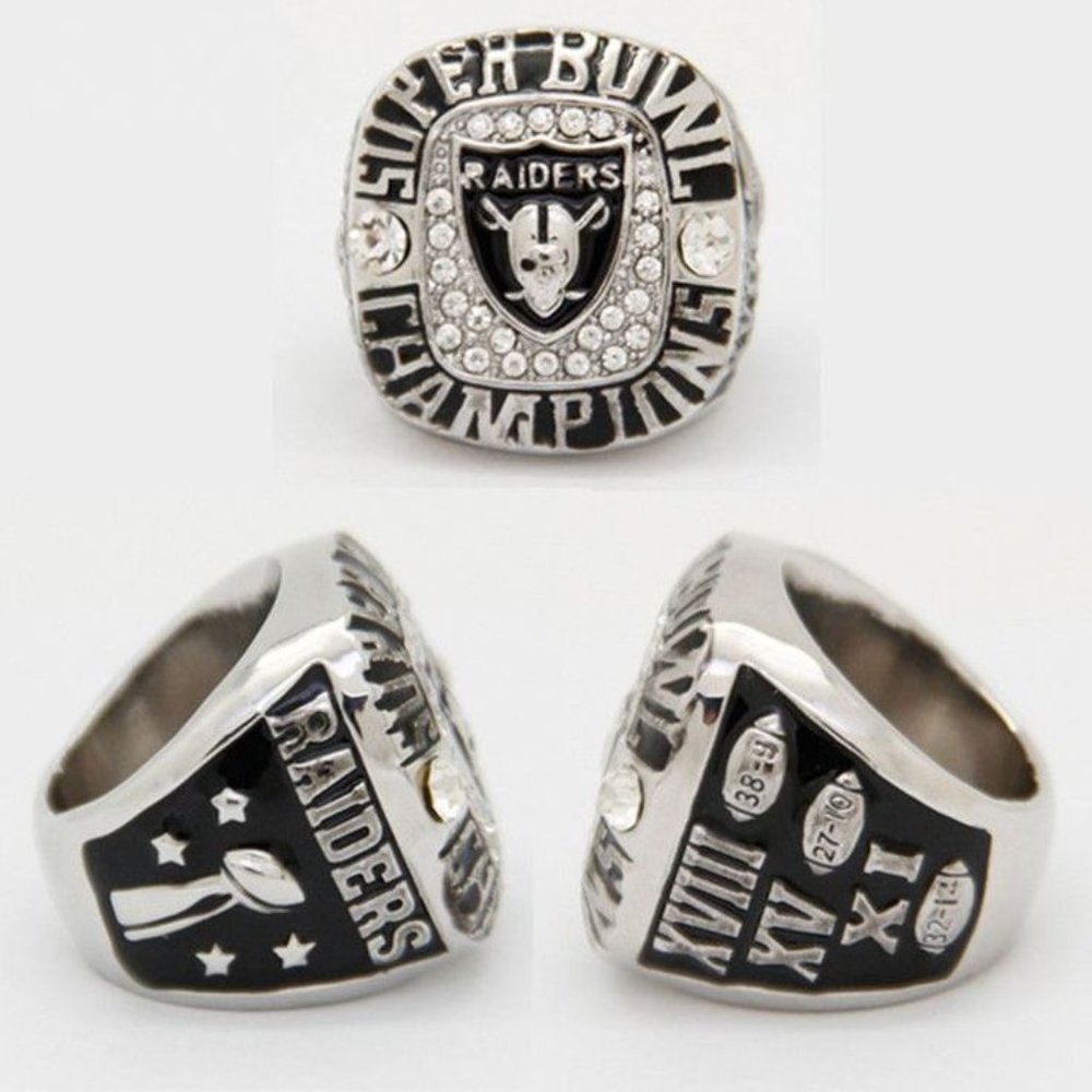 Oakland Raiders NFL Championship Ring... Fast shipping from USA